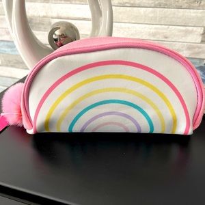 NWT ADORABLE GIRLS RAINBOW PENCIL POUCH FOR SCHOOL